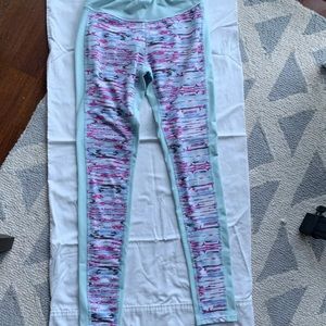 Soybu leggings size small